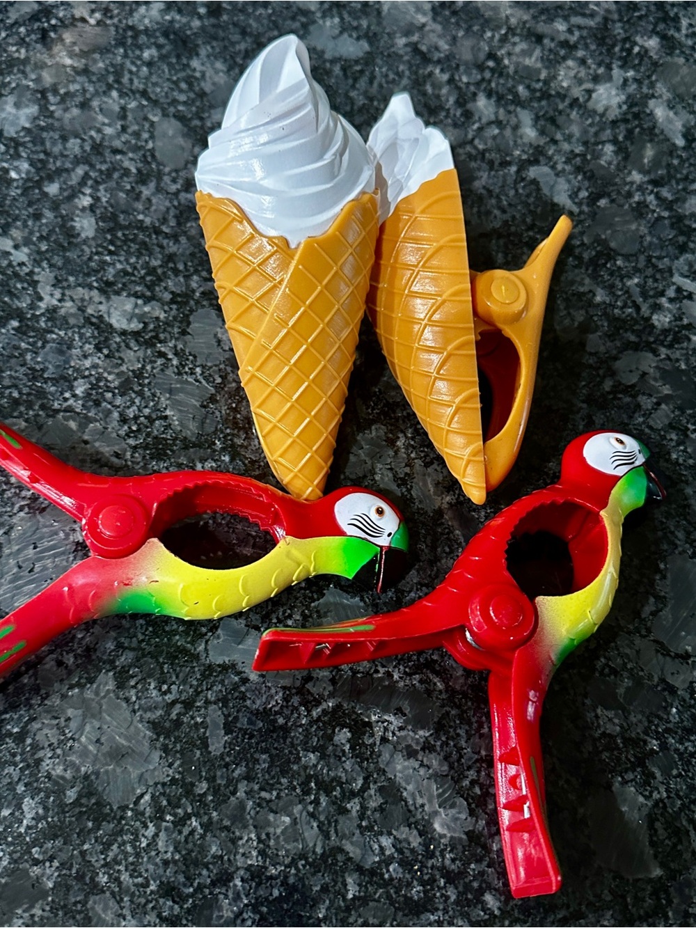 Beach Pool Chair Towel Clips - 2 Sets